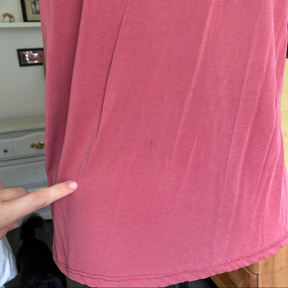 Burnt Red T-shirt by Pink Rose size small - Picture 6 of 10